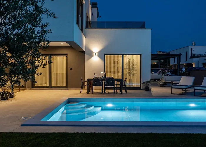 Murallo Вілла Пула